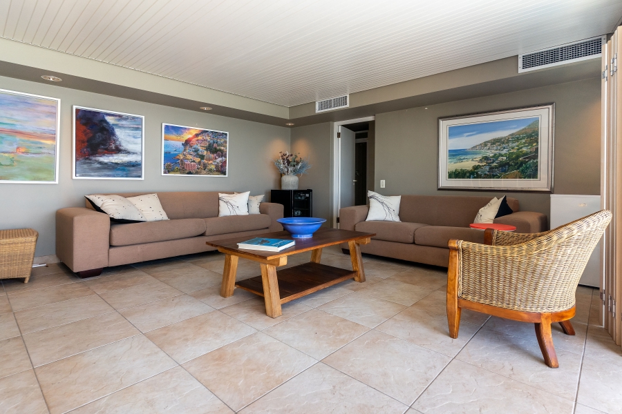 To Let 3 Bedroom Property for Rent in Clifton Western Cape